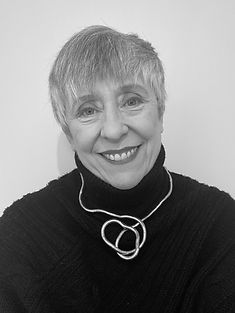 catherine_3_gris.jpg