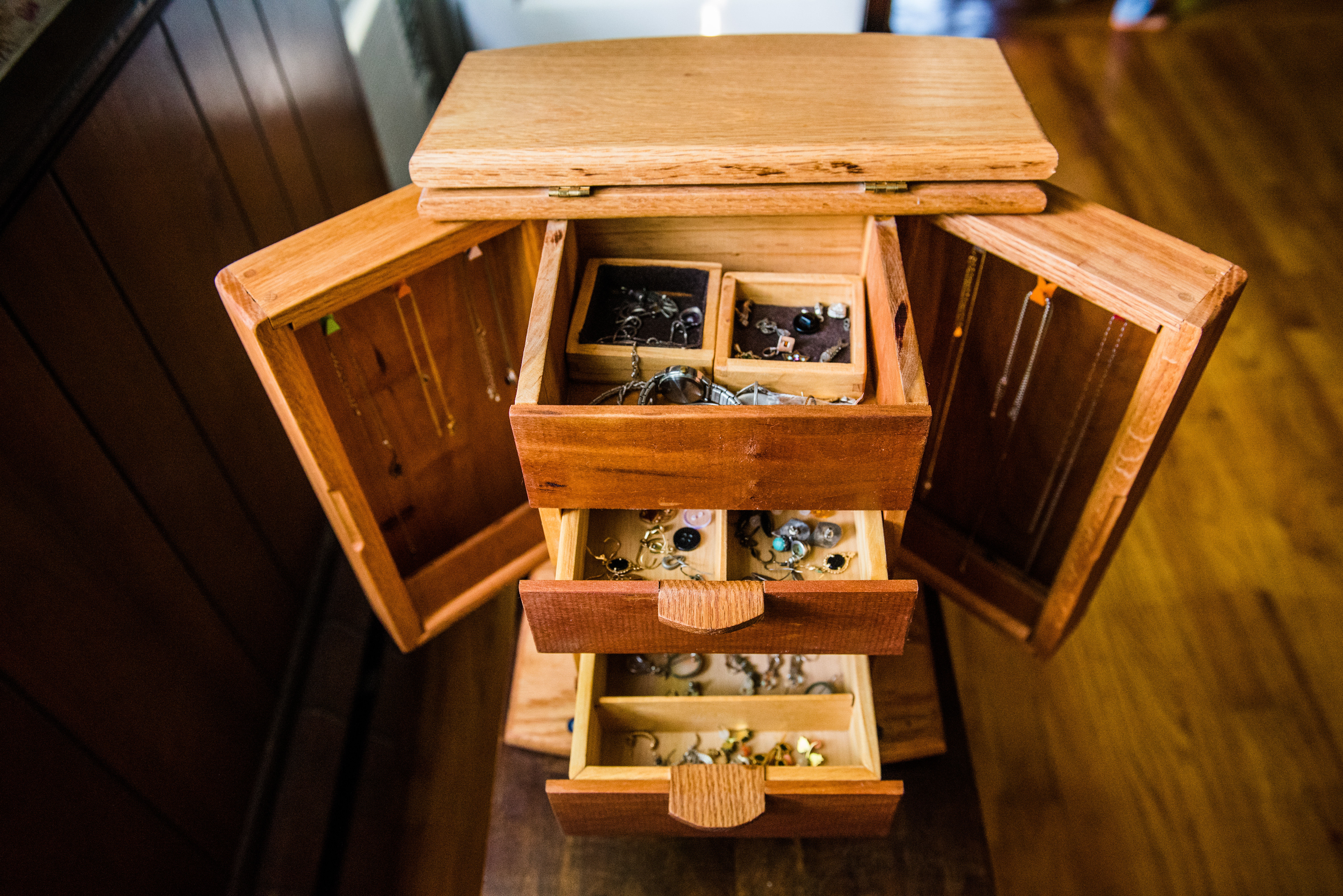 Extravagant Jewelry Box