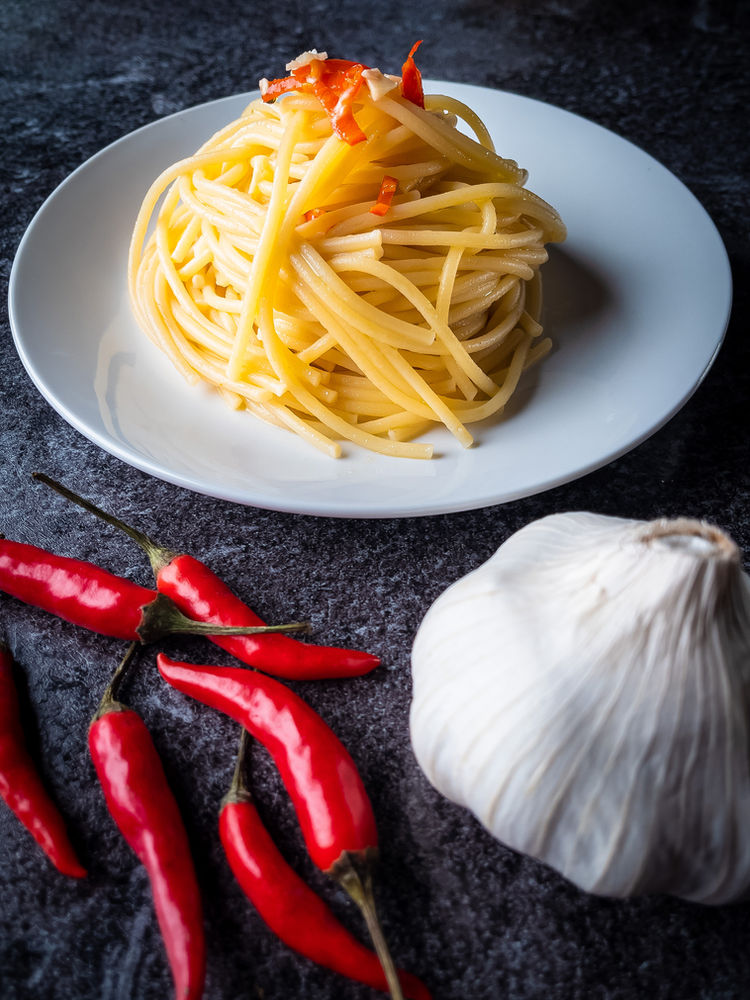 Aglio, Olio e Peperoncino Recipe Plus Some ItalianApproved Variations