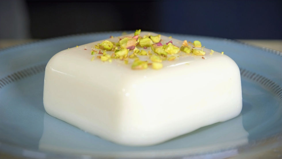 biancomangiare-blancmange-dessert-light-low-calorie-simple-easy-italian-sicilian