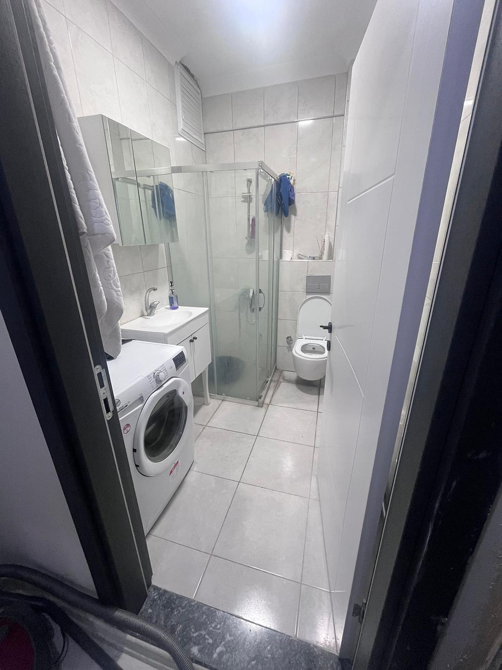 Küçük resim: Bahçelievlerde Satılık 1+1 Daire