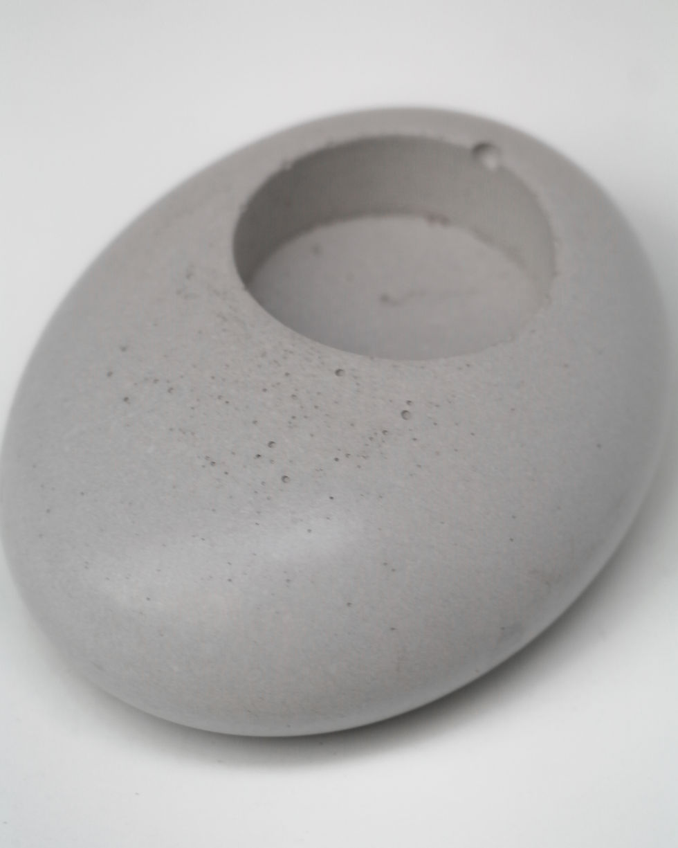 תמונה ממוזערת: פמוט מעוגל לנר