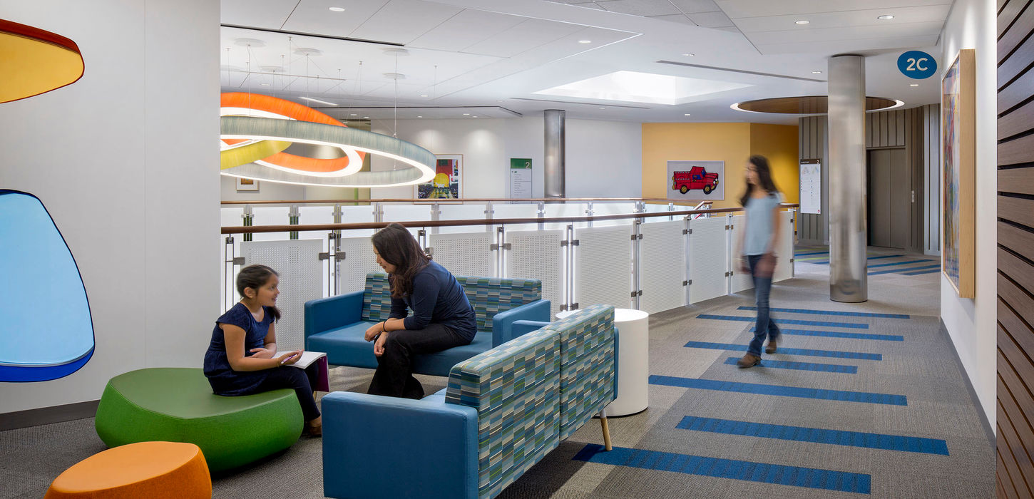 wayfinding and signage using color to help with navigation in healthcare centers