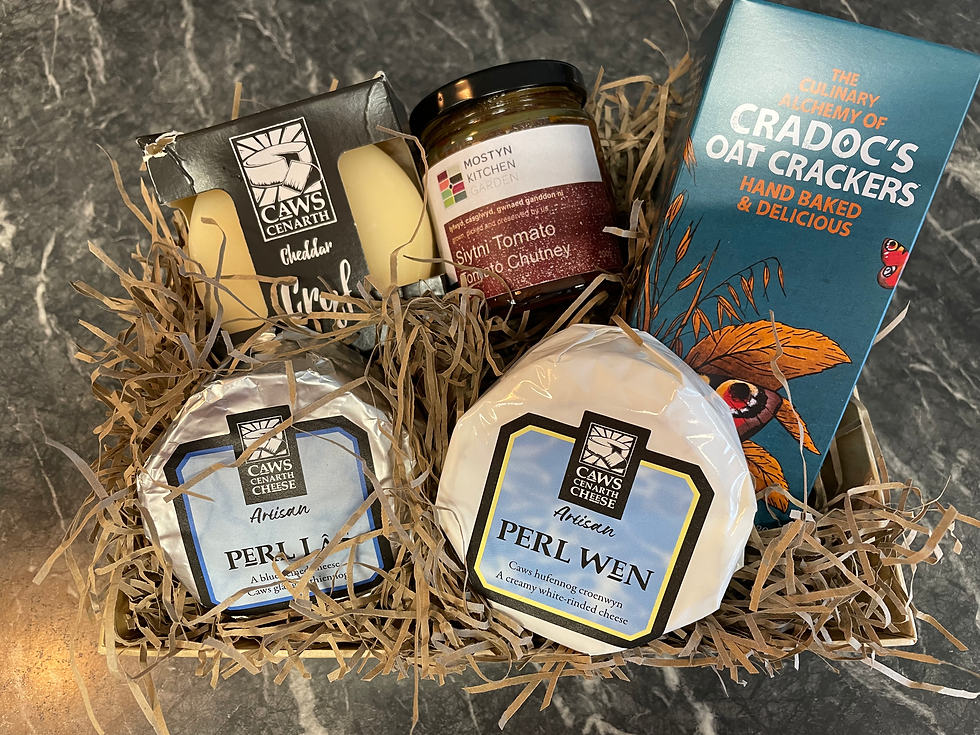 Welsh Cheese & Biscuits Hamper olivetreedeli