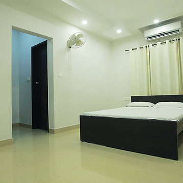 rooms_slide1.jpg
