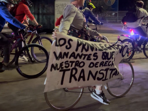 Banquetas invadidas, leyes ignoradas: la ciclovía en Avenida Las Torres como espejo de una ciudad que se resiste al cambio