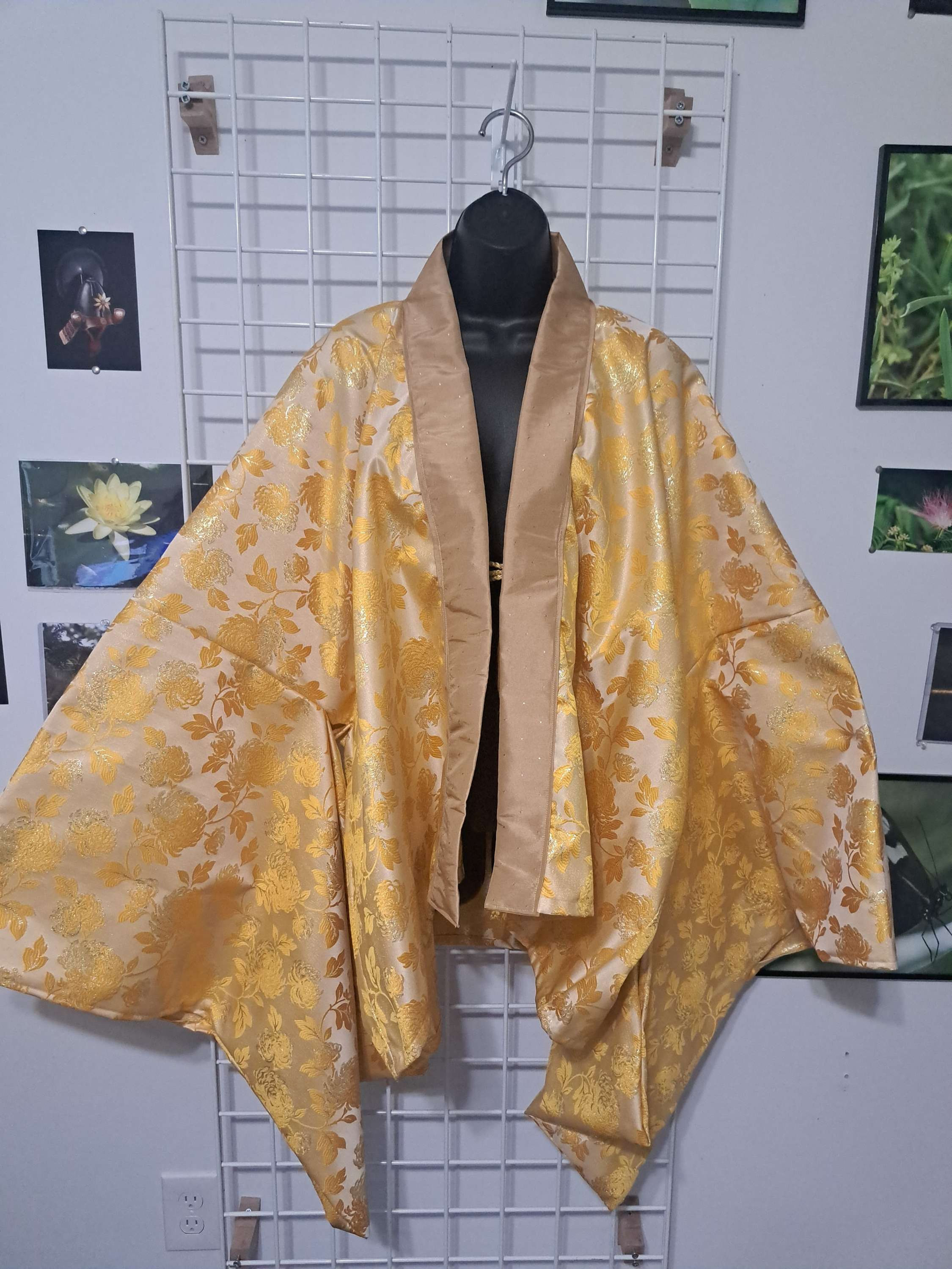 Gold Rose Brocade