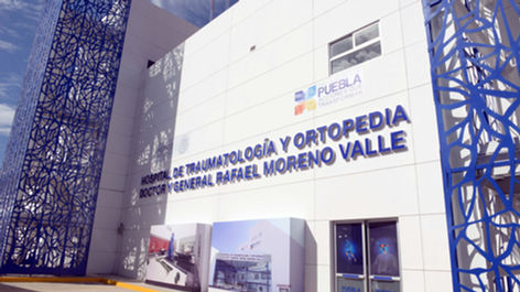 Hospital de Traumatología Rafael Moreno Valle se inunda por fuertes lluvias