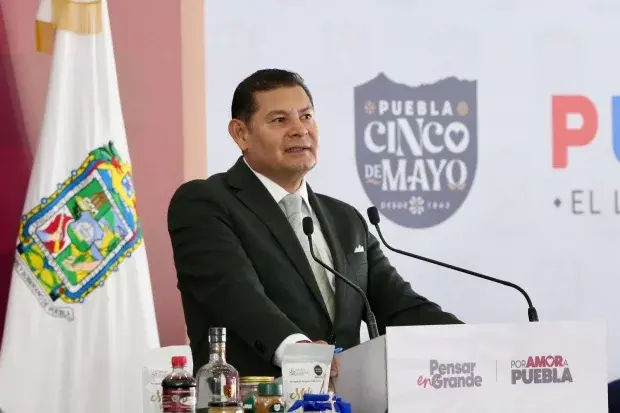 Sistema de transporte por cable, económico, rápido y protege el medio ambiente: Armenta Mier