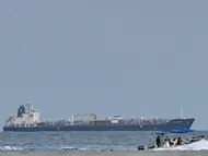 Petrolero ruso llega a Cuba; Kremlin refrenda su ayuda a la isla