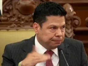 Regidora del PRI amenaza de muerte al secretario del Ayuntamiento