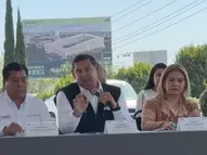 Alejandro Armenta anuncia 5 mil calles para 2026