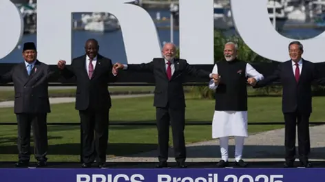 Cumbre de los BRICS en Brasil condena "medidas coercitivas" unilaterales