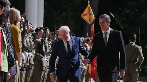 Lula da Silva y Sánchez claman desde Barcelona contra la guerra y el unilateralismo
