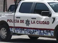 Tunden a golpes a dos sujetos tras descubrirlos asaltando en el Infonavit Agua Santa 