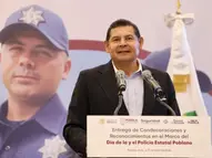 Gobierno de Puebla reconoce y dignifica valor policial