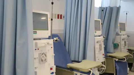 IMSS-Bienestar detecta presuntos sobrecostos en hemodiálisis en Puebla y cambia de proveedor