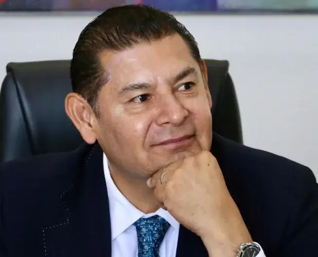Gobierno de Puebla intensificará acciones para reducir el analfabetismo