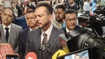 Fracasa oposición y no incendia el ambiente legislativo