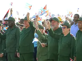 Más de 250 mil personas se concentran en La Habana en repudio a la "infame acusación" de EU a Raúl Castro
