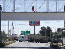 Bloqueo de transportistas colapsa el Periférico Ecológico de Puebla; exigen participación en proyecto interoceánico