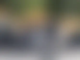 Franeleros cobran entre 5 y 20 pesos por estacionarse en zona de parquímetros