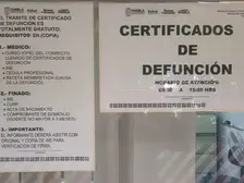 Acusan escasez de certificados de defunción… pero abogada los vende