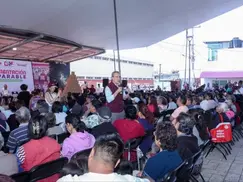Entrega Pepe Chedraui más de 3 mil apoyos alimentarios a familias de La Libertad
