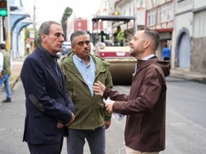 Supervisa Pepe Chedraui avances del Tren Capitalino de Pavimentación en avenida 16 de Septiembre