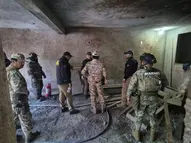 Autoridades aseguran toma clandestina de combustible en Ecatepec