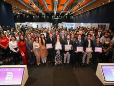 Inaugura Pepe Chedraui primera feria de Empleo Incluyente 2025