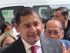 Armenta abre diálogo sobre el proyecto de Cablebús y pide críticas con argumentos sólidos