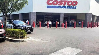 Mujer muere tras comer un hot dog en Costco de San Pedro