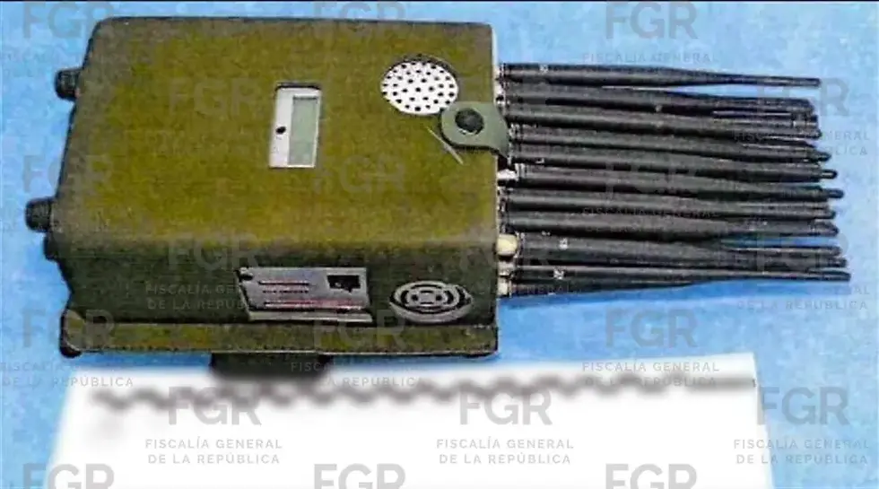 FGR sentencia a 12 años de prisión a hombre por portar inhibidor de señales en autopista Puebla-Orizaba