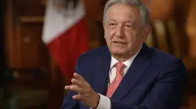 AMLO: el nuevo Trump está rodeado de manipuladores que buscan que a México regrese la derecha entreguista