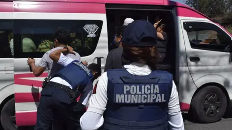 Operativo “Pasajero Seguro” refuerza vigilancia en transporte público de San Pedro Cholula