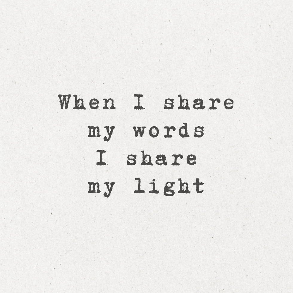 Vedno tukaj. Med vsemi njunimi svetovi (1)