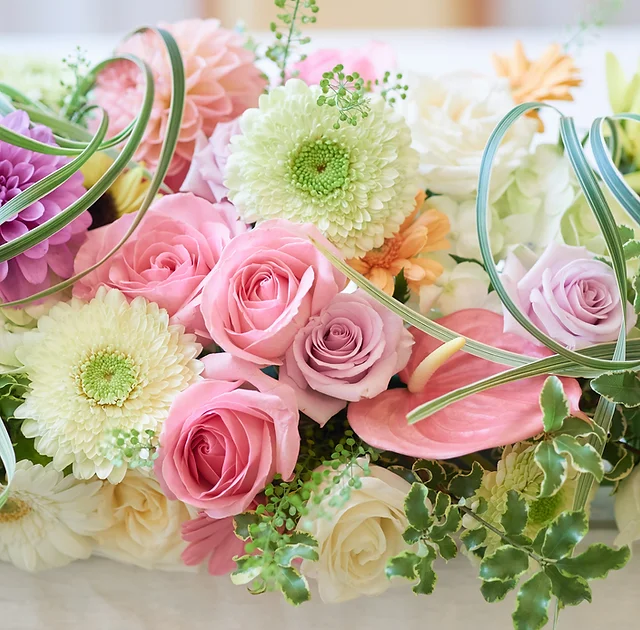 佐世保市の花屋 フローレ 花の専門店 アレンジ 花束 ブライダル ディスプレイならflower Design Studio Flore 佐世保市の花屋 フローレ 花の専門店 アレンジ 花束 ブライダル ディスプレイならflower Design Studio Flore