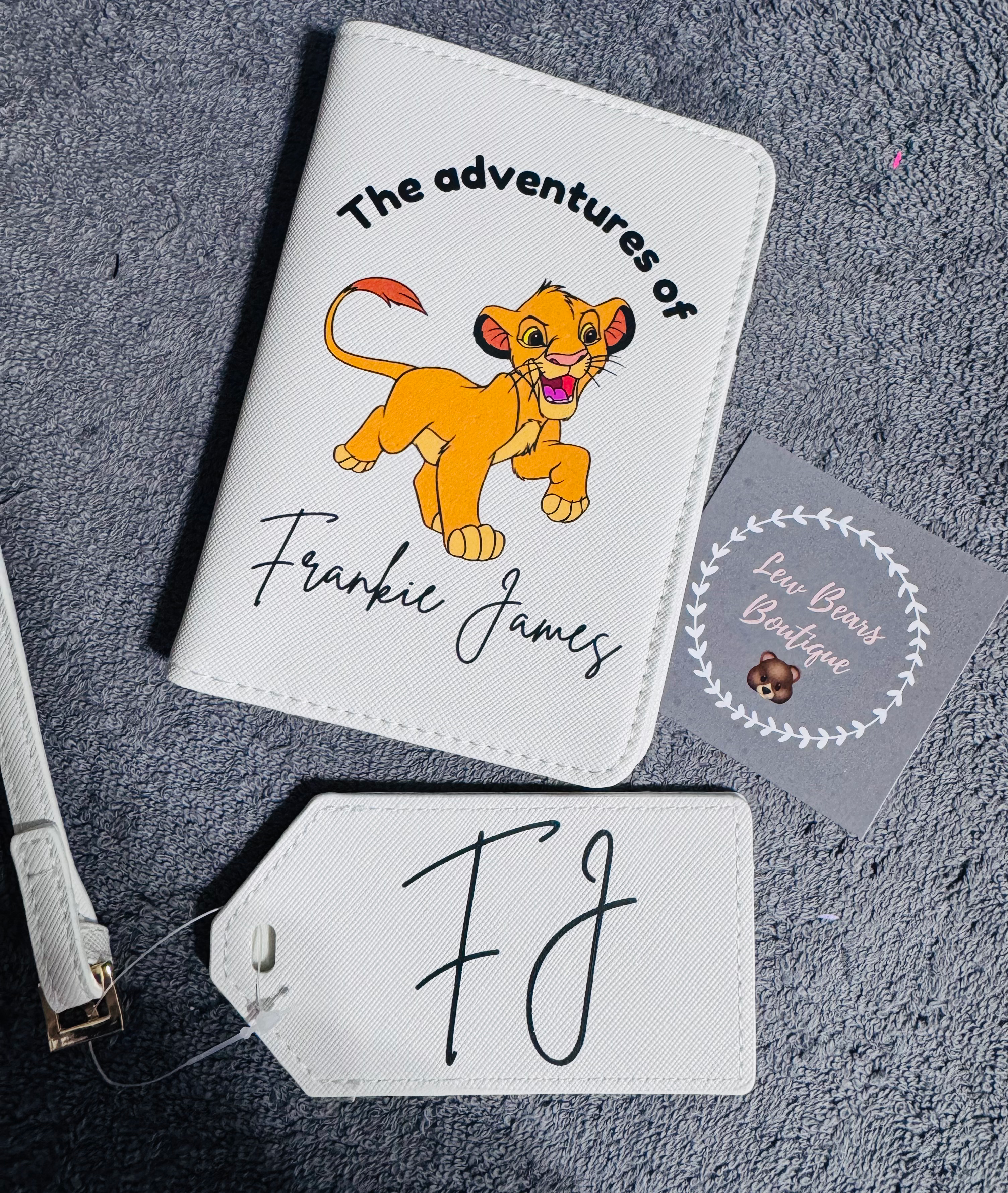 Design your own passport and luggage tag