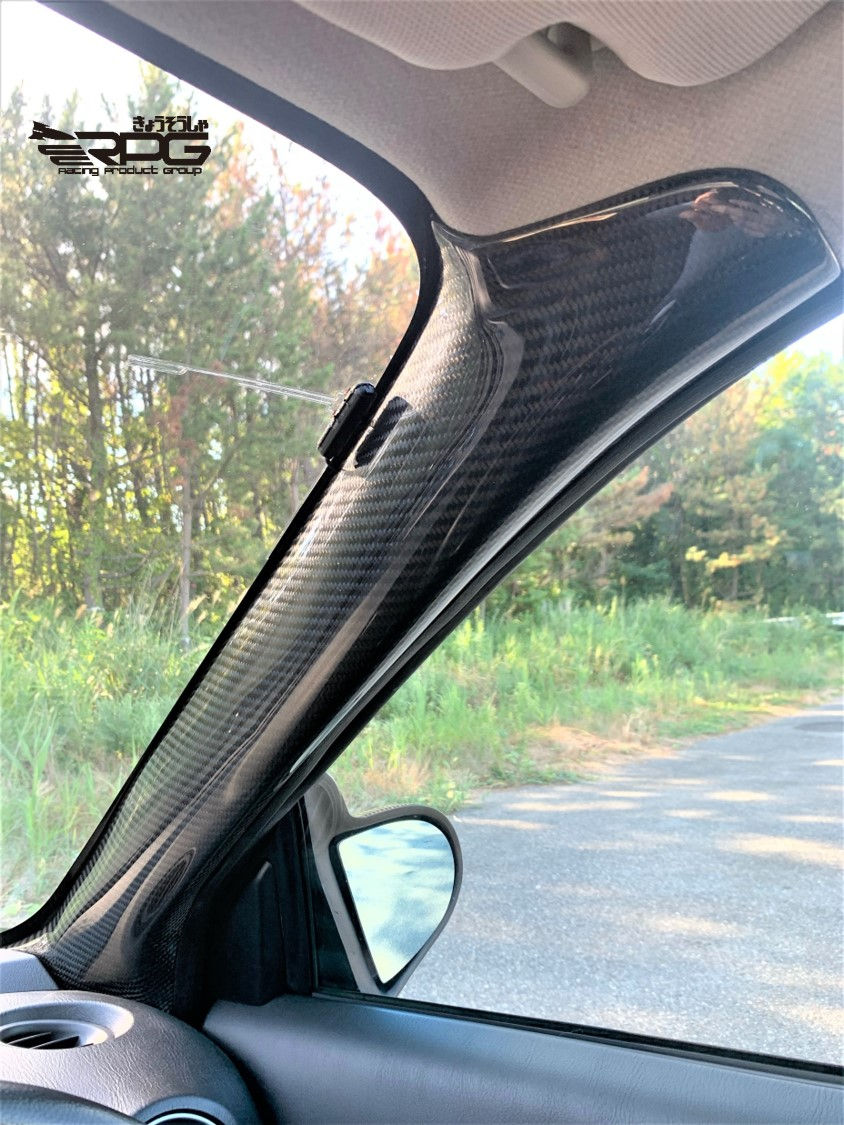 GD / GG Chassis 2pcs Vacuum Carbon A Pillar Trim Set (Replacement)