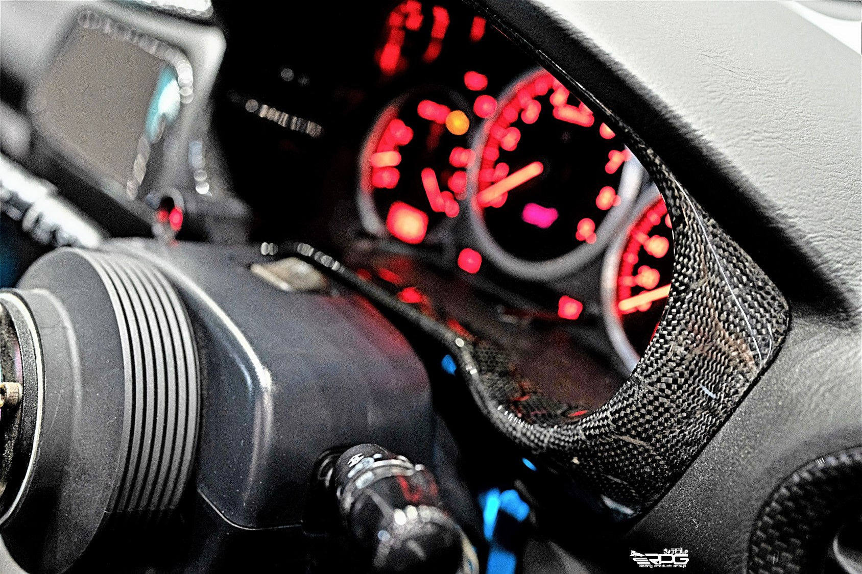 GD / GG - Vacuum Honeycomb Carbon Dash Gauge Cluster Surround Bezel Trim