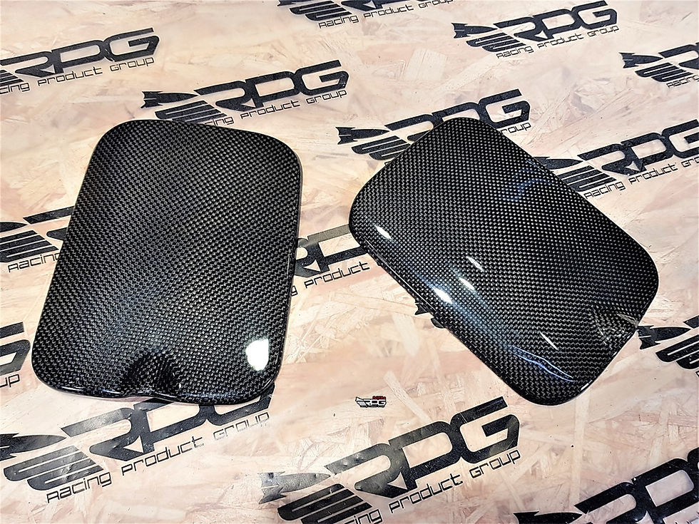 Thumbnail: (Manual Pull Type) GC Chassis - Vacuum Carbon Fuel Door Cover