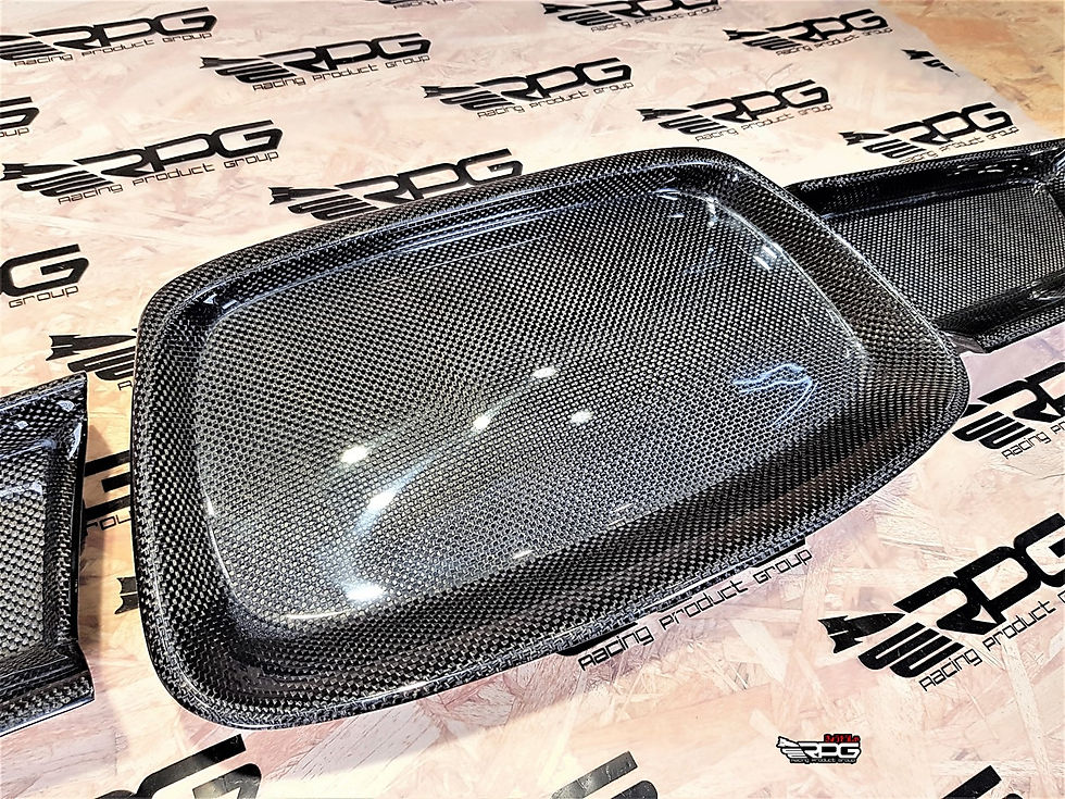 Thumbnail: DD Drag Series Vacuum Carbon 3 Pieces Clip-On Bumper Grill