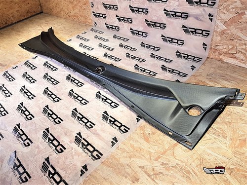 GD Chassis - Matte Clear Coat Finish Vacuum Carbon Wiper COWL