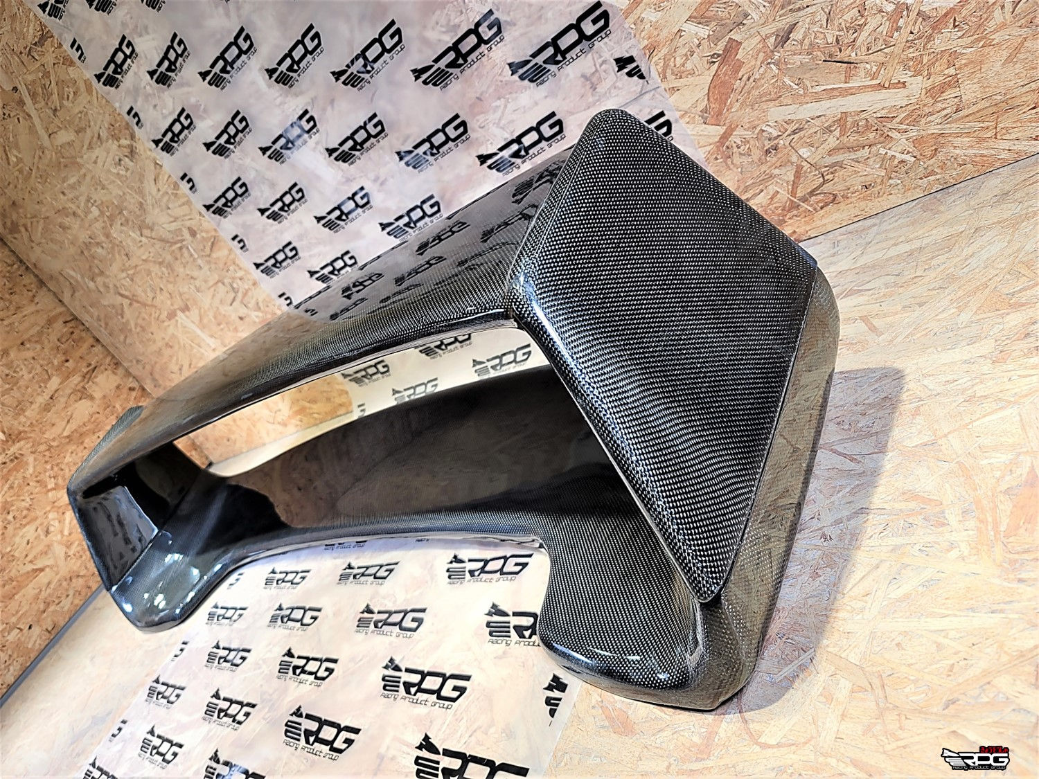 GD STi Style Vacuum Form Carbon Fiber Trunk Spoiler