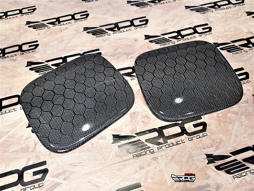 Thumbnail: 96-00 Civic Hatch / Coupe - Vacuum Honeycomb Carbon Fiber Fuel Door Cover