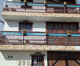 BEAUTIFUL MIXED USE BUILDING