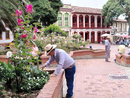 Cómo Transferir la Propiedad de un Inmueble en Colombia Legalmente