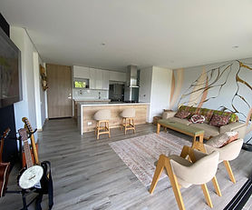 IMMACULATE RETIRO APARTMENT