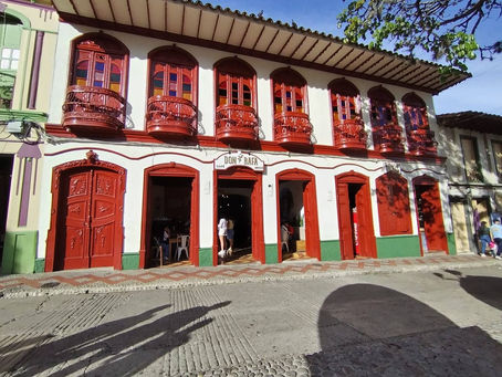 Healthcare, Internet & Infrastructure in Jericó Colombia: What to Expect
